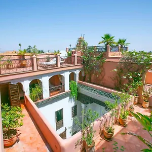 Riad Marélia ***